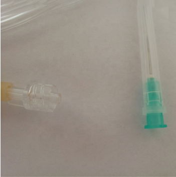 Sterilized Medical iv Infusion Giving Set With Needles 4