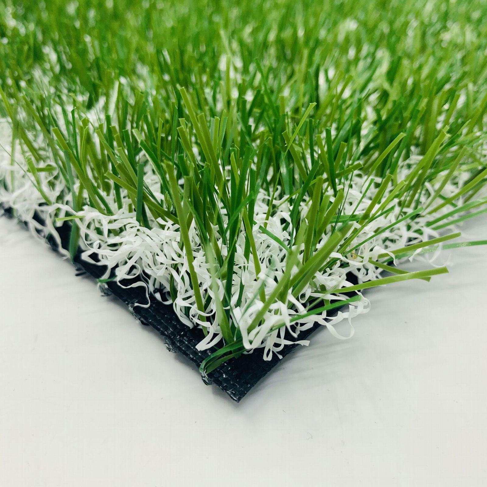 DIY Snow Artificial Grass 2