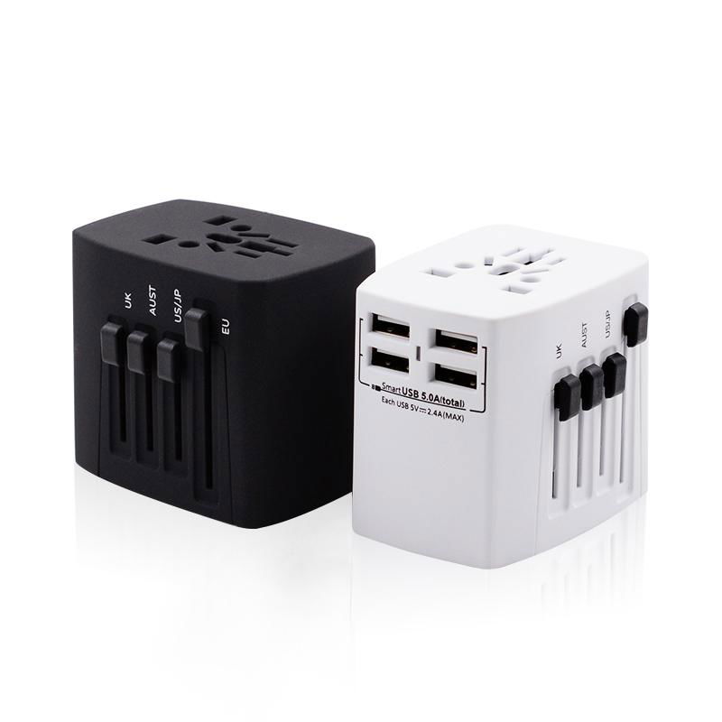 2019 hot sale 4500mA travel adapter international travel adapter socket plug 