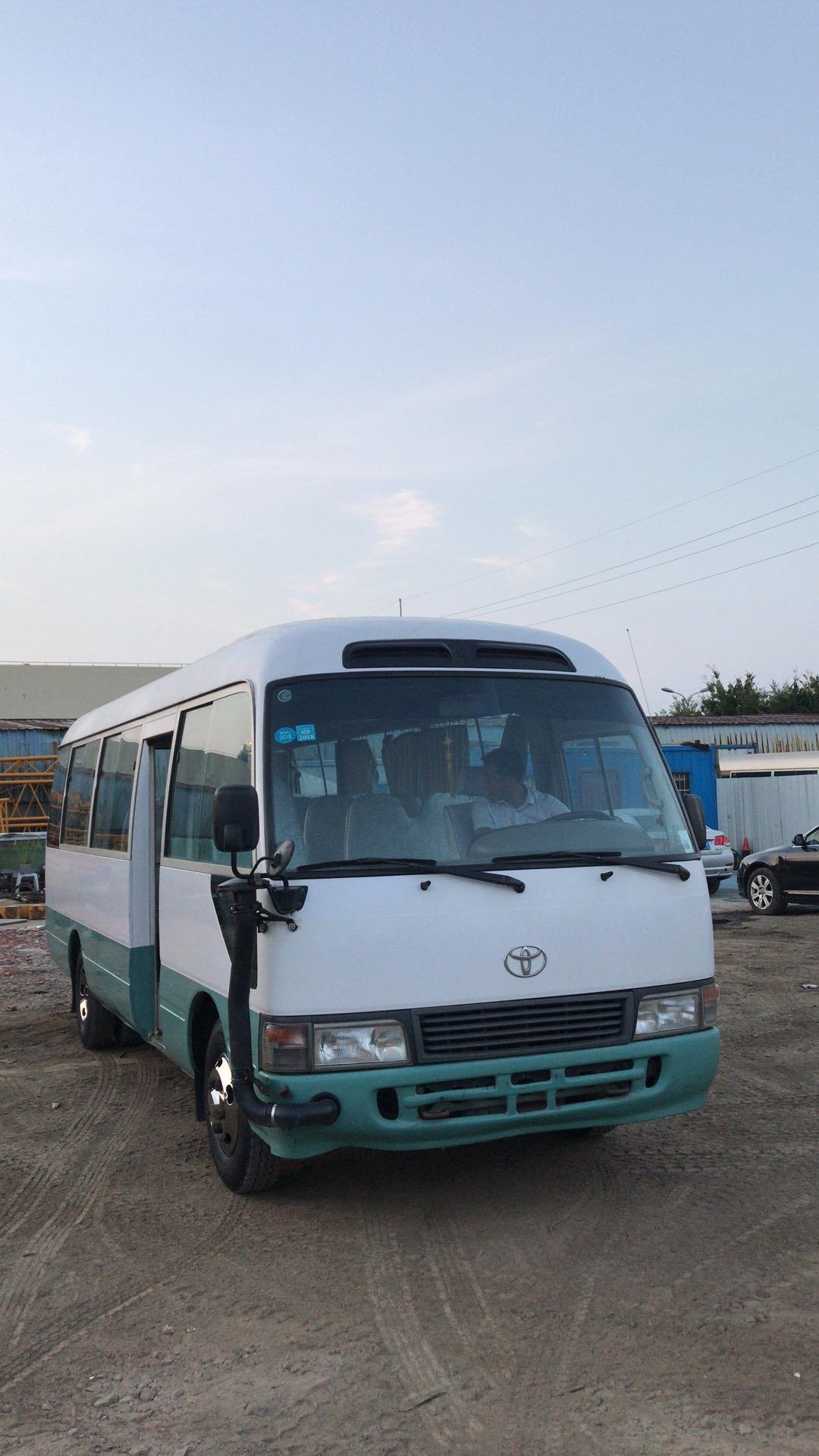 second hand toyota coaster with diesel engine 