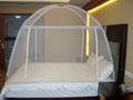 AMVIGOR Folded Mosquito Net with Two