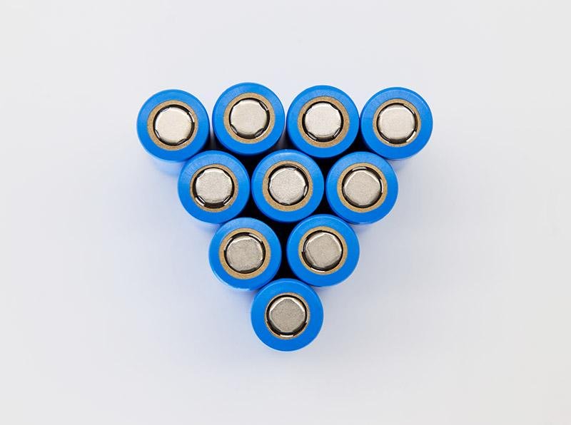 INR18650-1300mAh Li-ion Rechargeable cylindrical battery 2