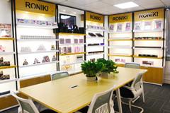 Guangzhou RONIKI Beauty Supplies Co.,Ltd Guangzhou RONIKI Beauty Supplies Co.,Ltd
