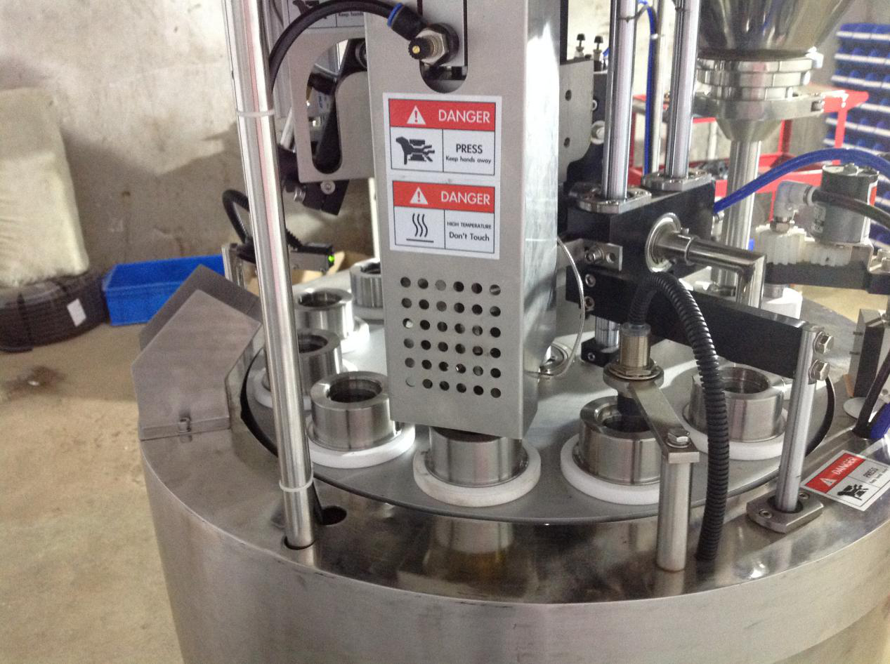 new type cup capsule filling sealing machine 2