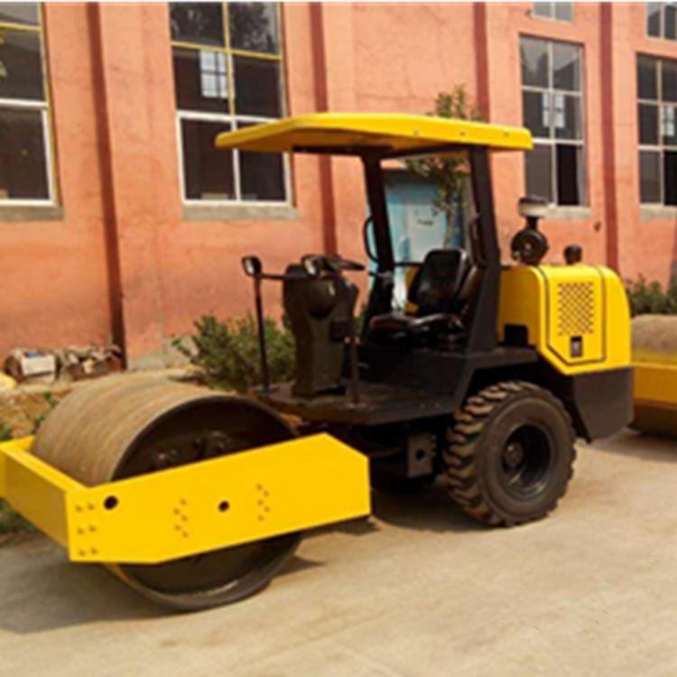 Production of double steel wheel diesel roller small hand roller 5
