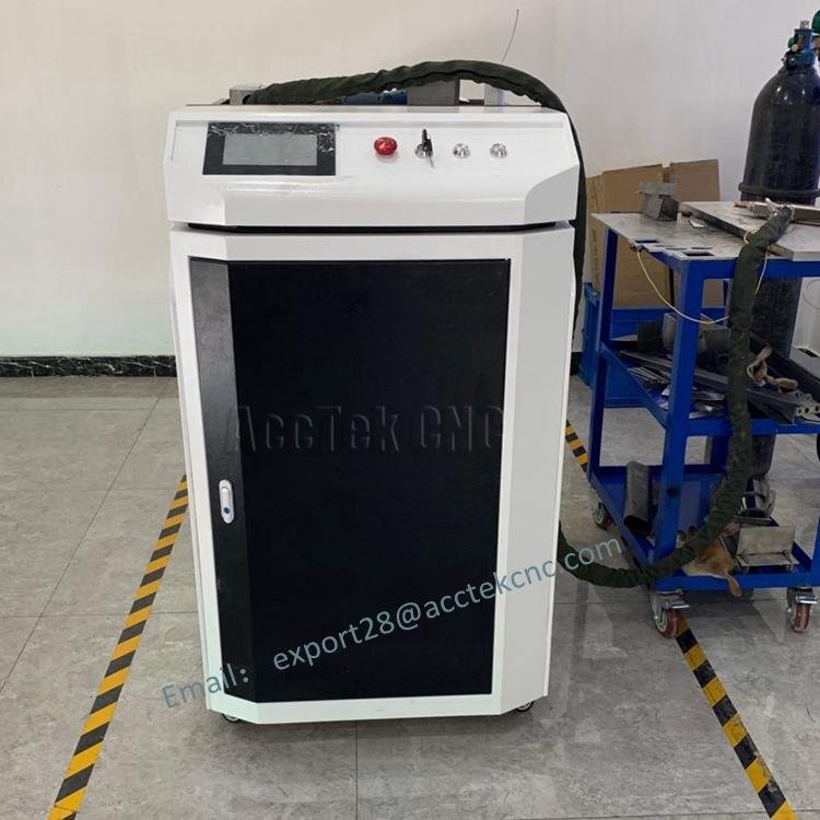 China factory hand held fiber laser welding machinery sopt laser welding machine 2