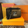 TWIST MM chain bag     houlder cross