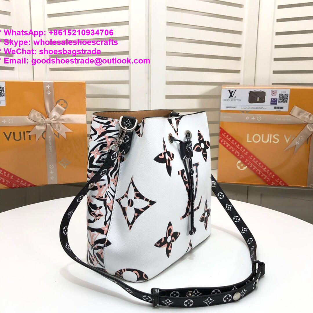     otes Crafty OnTheGo GM     ag     ANDBAG neonoe mm monogram empreinte leathe 16