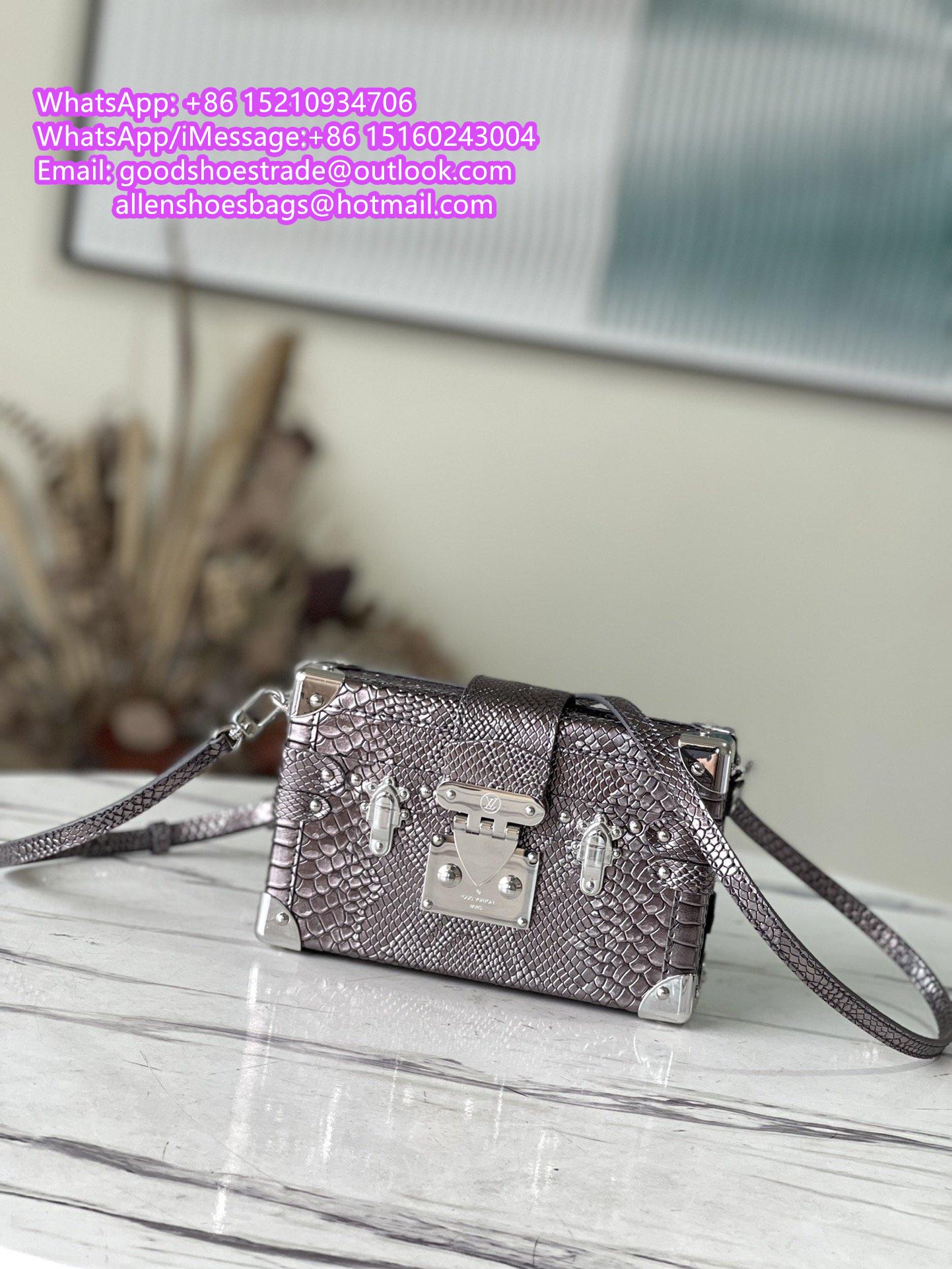     urse     ags     andbag petite malle monogram nvprod M45943 east west M46120 9