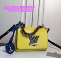     wist belt chain wallet     onogram Clutch     ote     urse     ag     andbag 9