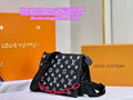 LV Coussin PM louis vuitton bella mahina LV neverfull handbag LV clutch LV purse