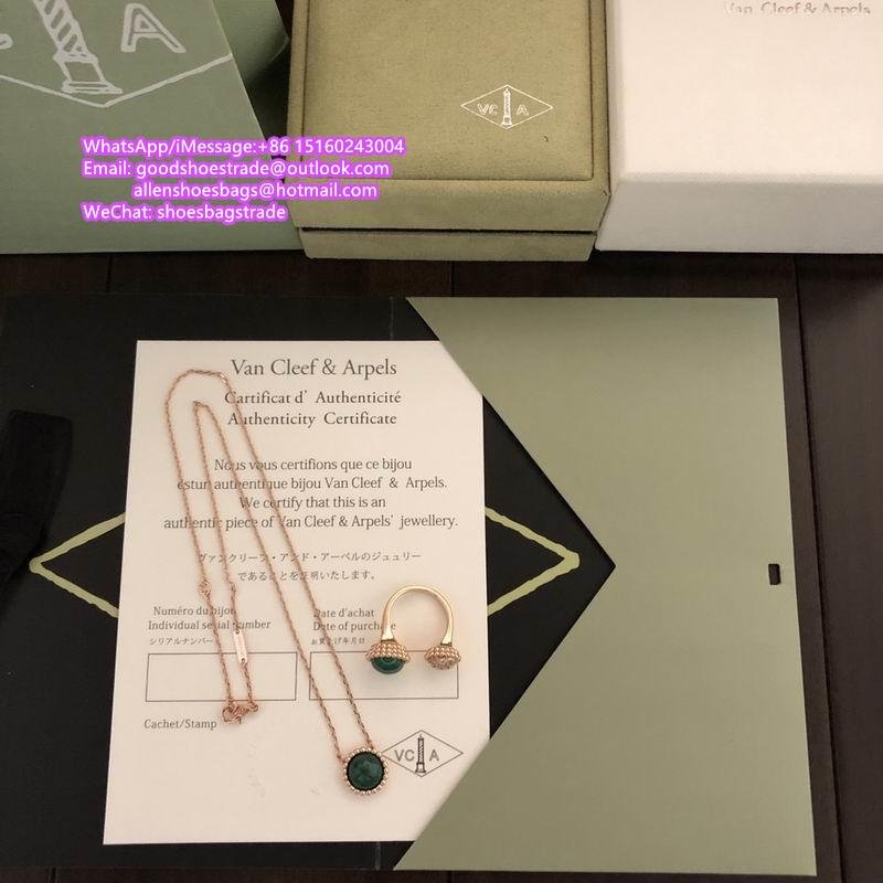 Van cleef & arpels necklaces pendants van bracelets ring earring VC&A jewelry 4