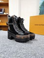               Laureate Platform Desert Boot WONDERLAND FLAT RANGER     nkle boot 17