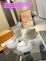     uby flat ankle boot     rchlight sneaker     igh boots     neaker     rainer 8