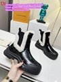     uby flat ankle boot     rchlight sneaker     igh boots     neaker     rainer 3