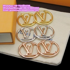     ARRINGS mbossed ircle earrings wiggy Earrings monogram Flowers ear studs LV