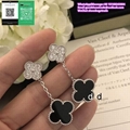 Van Cleef & Arpels Magic Alhambra Mother of Pearl 6 Motifs 18k Gold Necklace Van