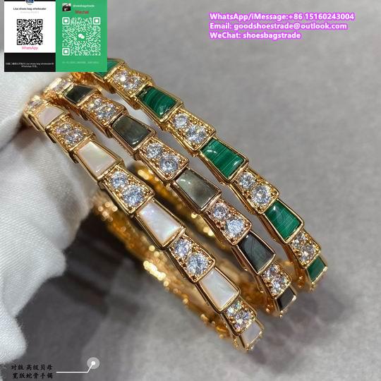         jewelries         bracelet fashion bangles with boxes top sale         r 18