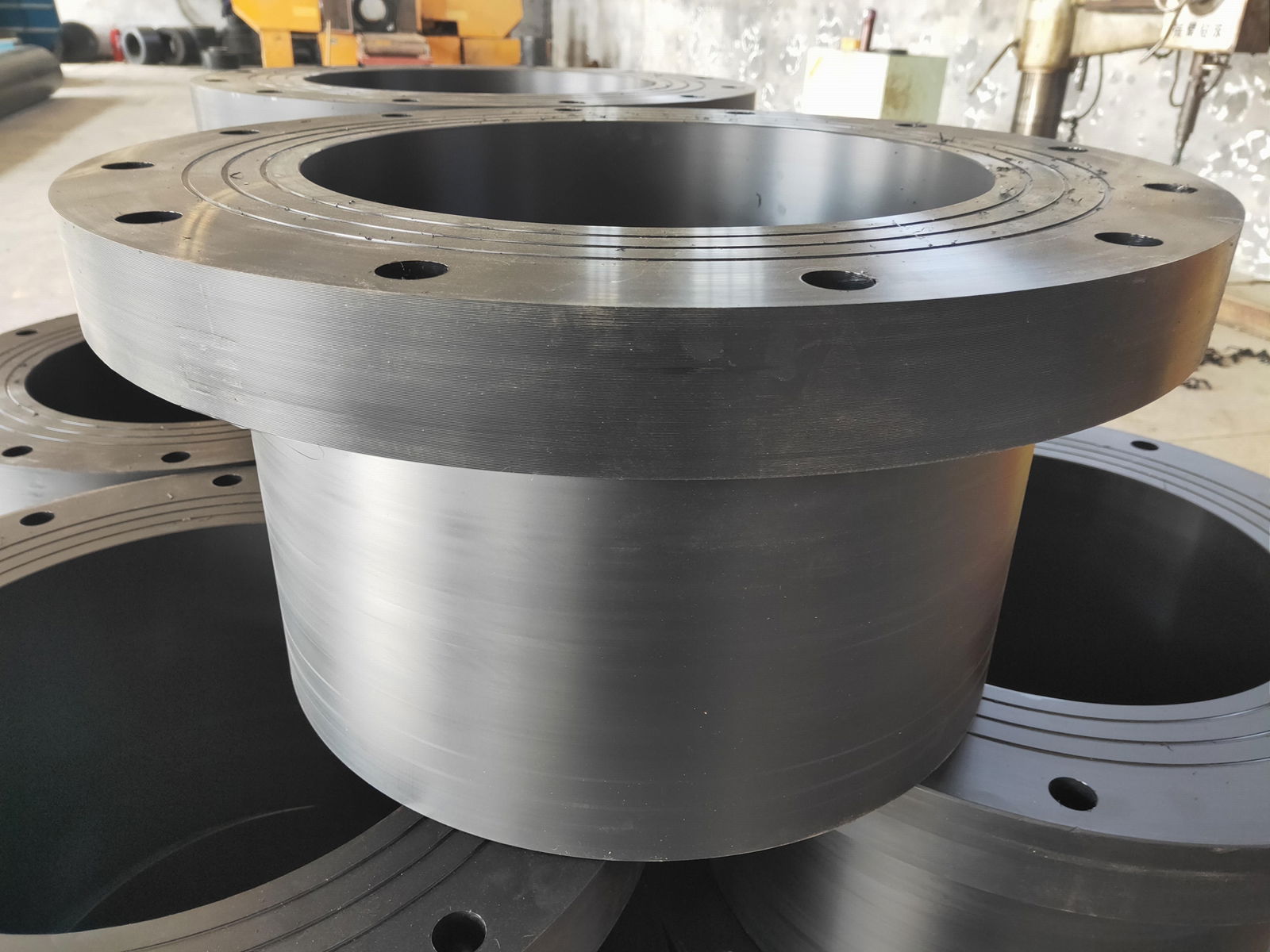 HDPE Large Diameter and High Pressure full face flange 2