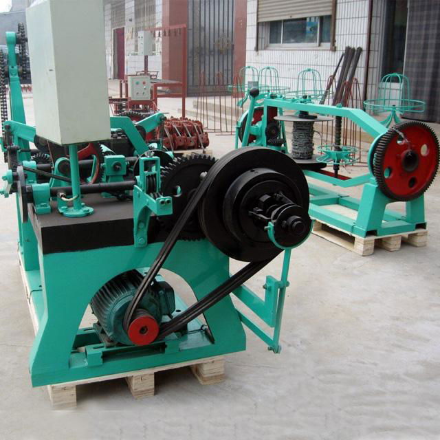 double strand twist barbed wire machine 4