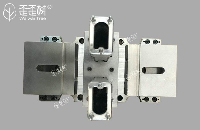 BMC/SMC Mould 2