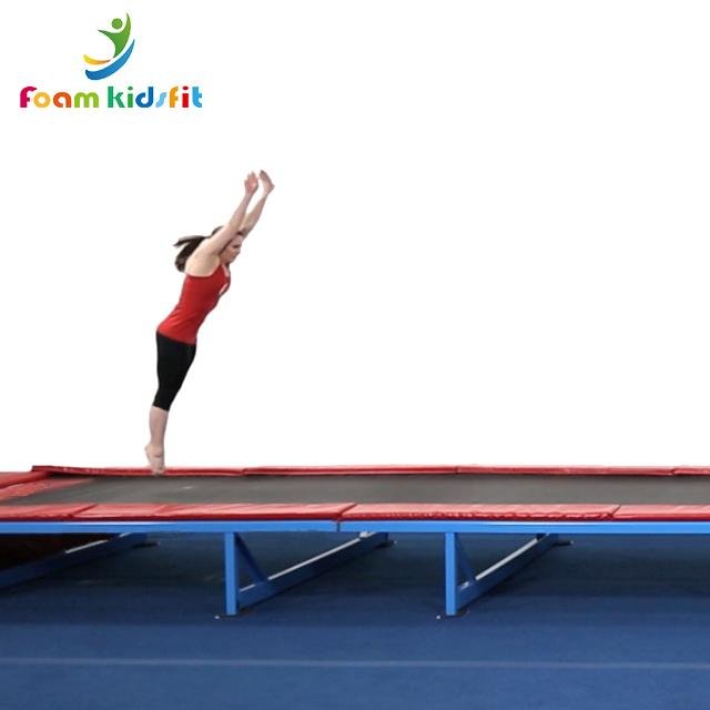 Comfortable big indoor children jump sport fitness folding trampoline  3