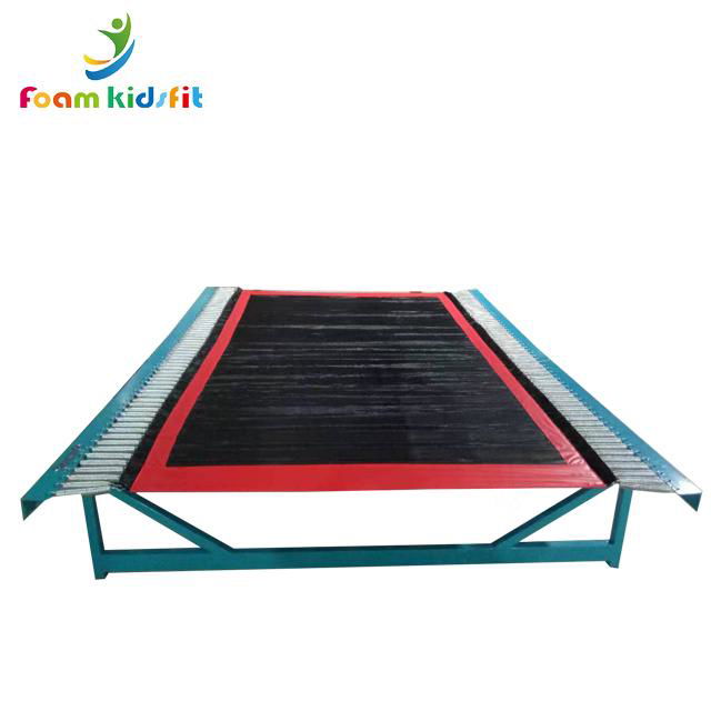 Comfortable big indoor children jump sport fitness folding trampoline  4