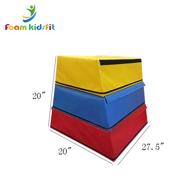 Three sections  foam  trapezoidal pommel horse 3