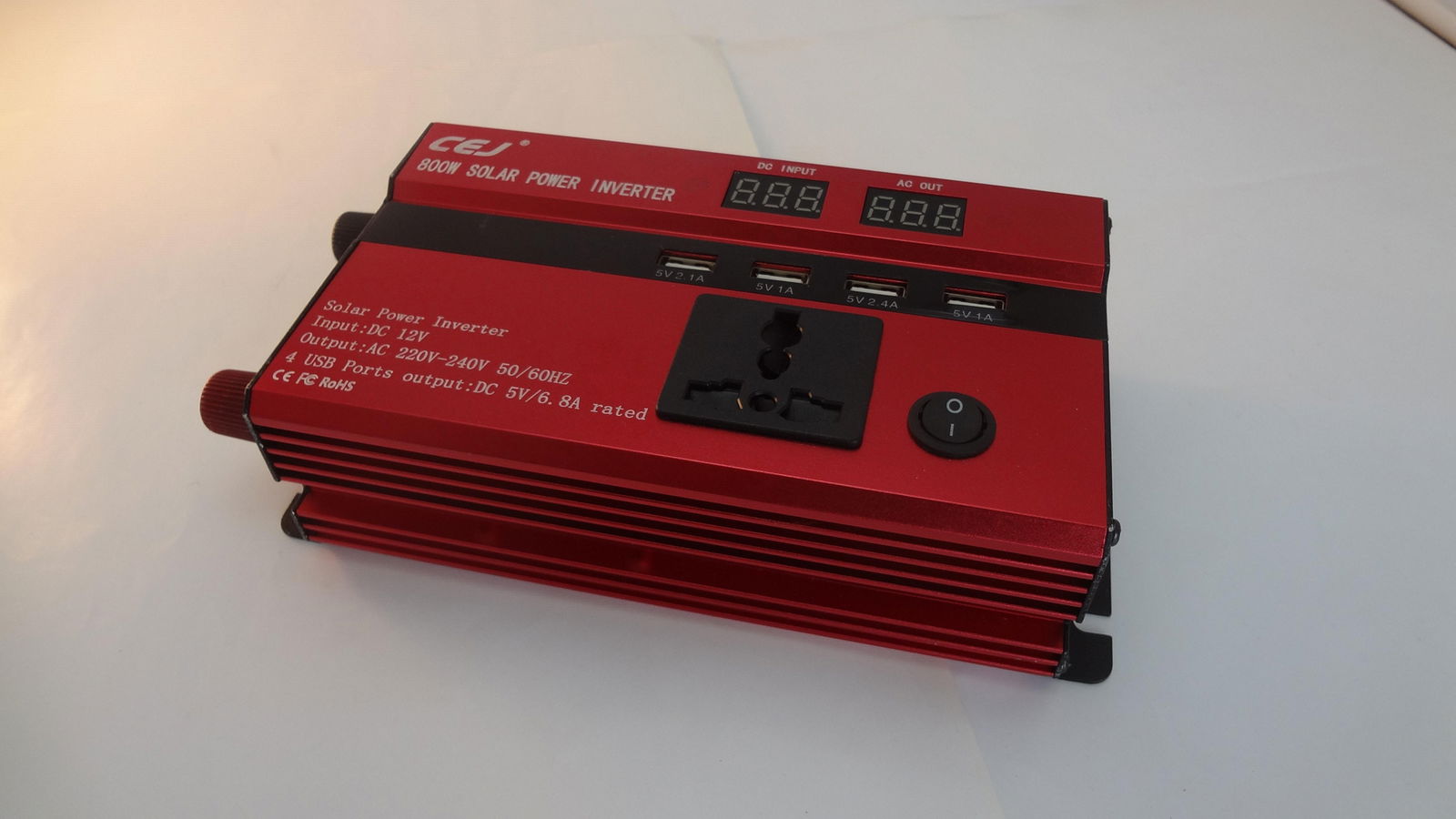 inverter with sockets & USB  800W  5