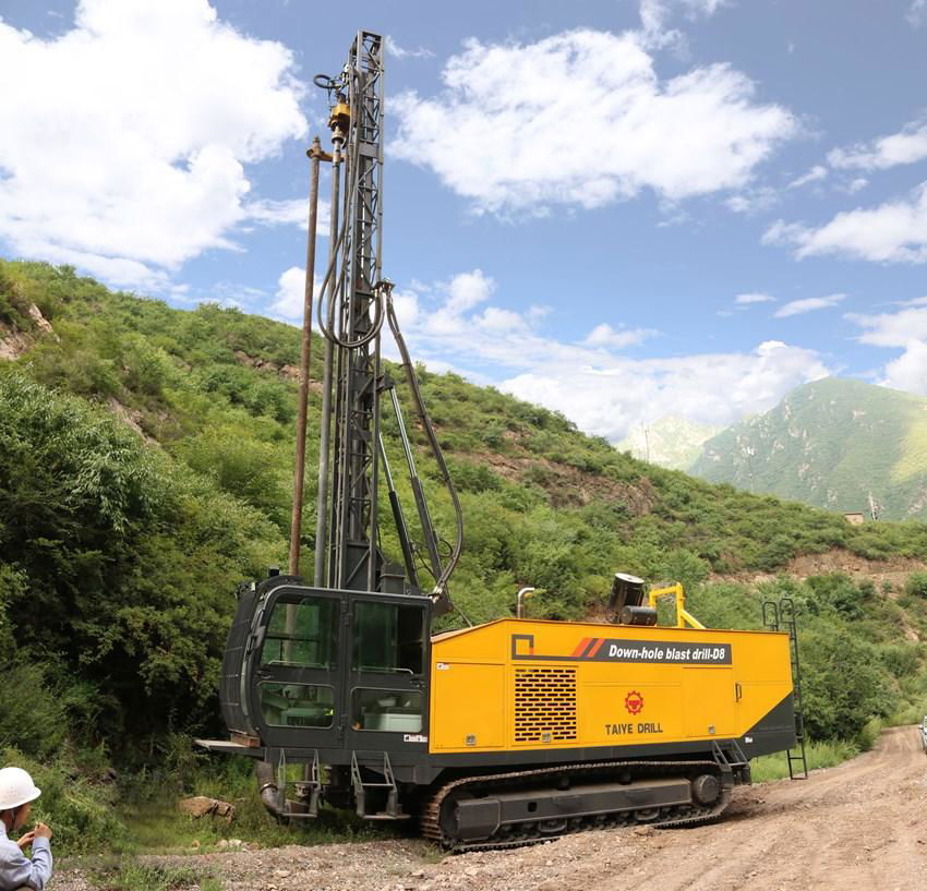 Taiye-D8/D6 Rotary Blast hole hydraulic drilling rigs