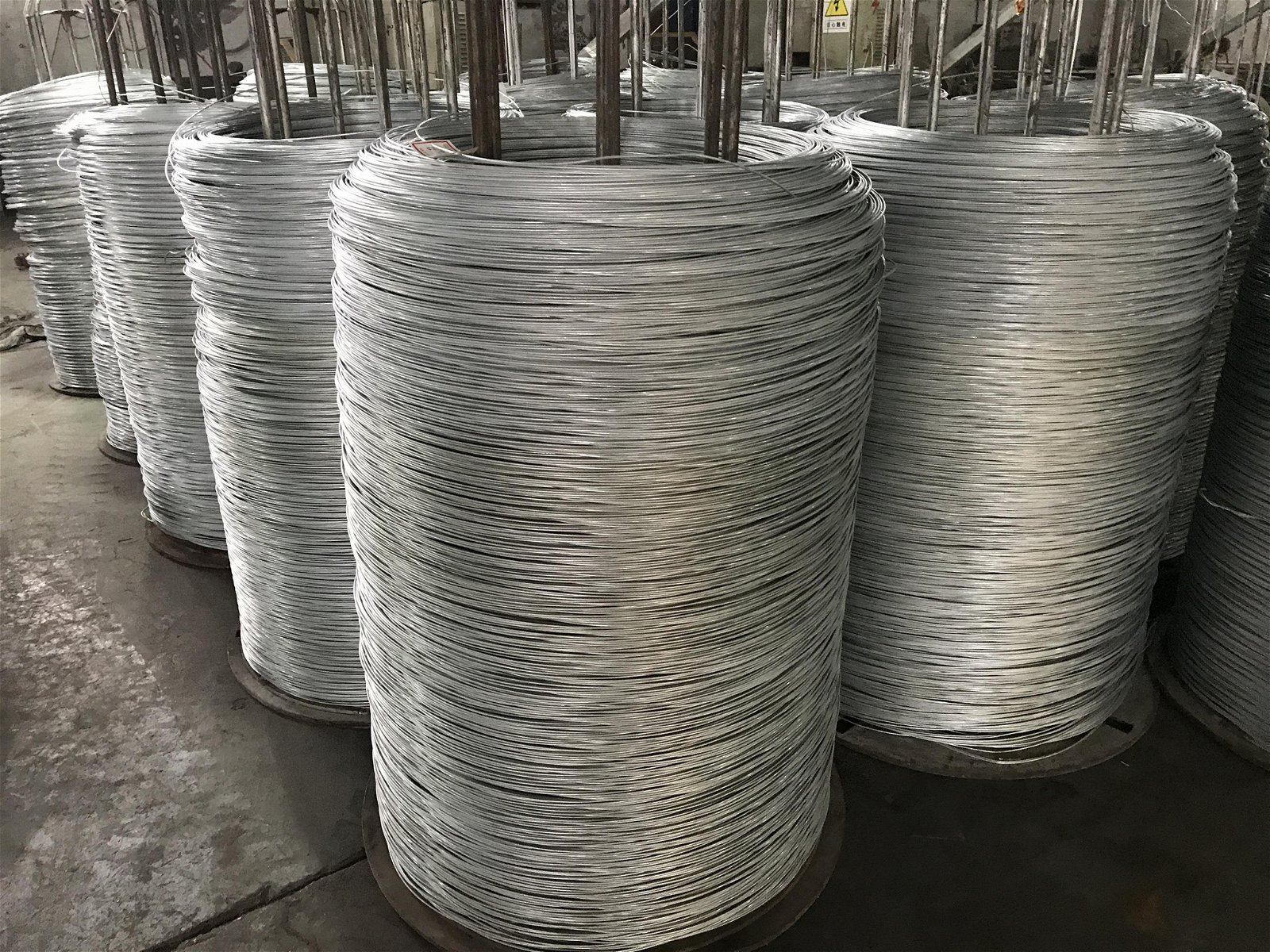 galvanized steel wire /zinc coated wire 4