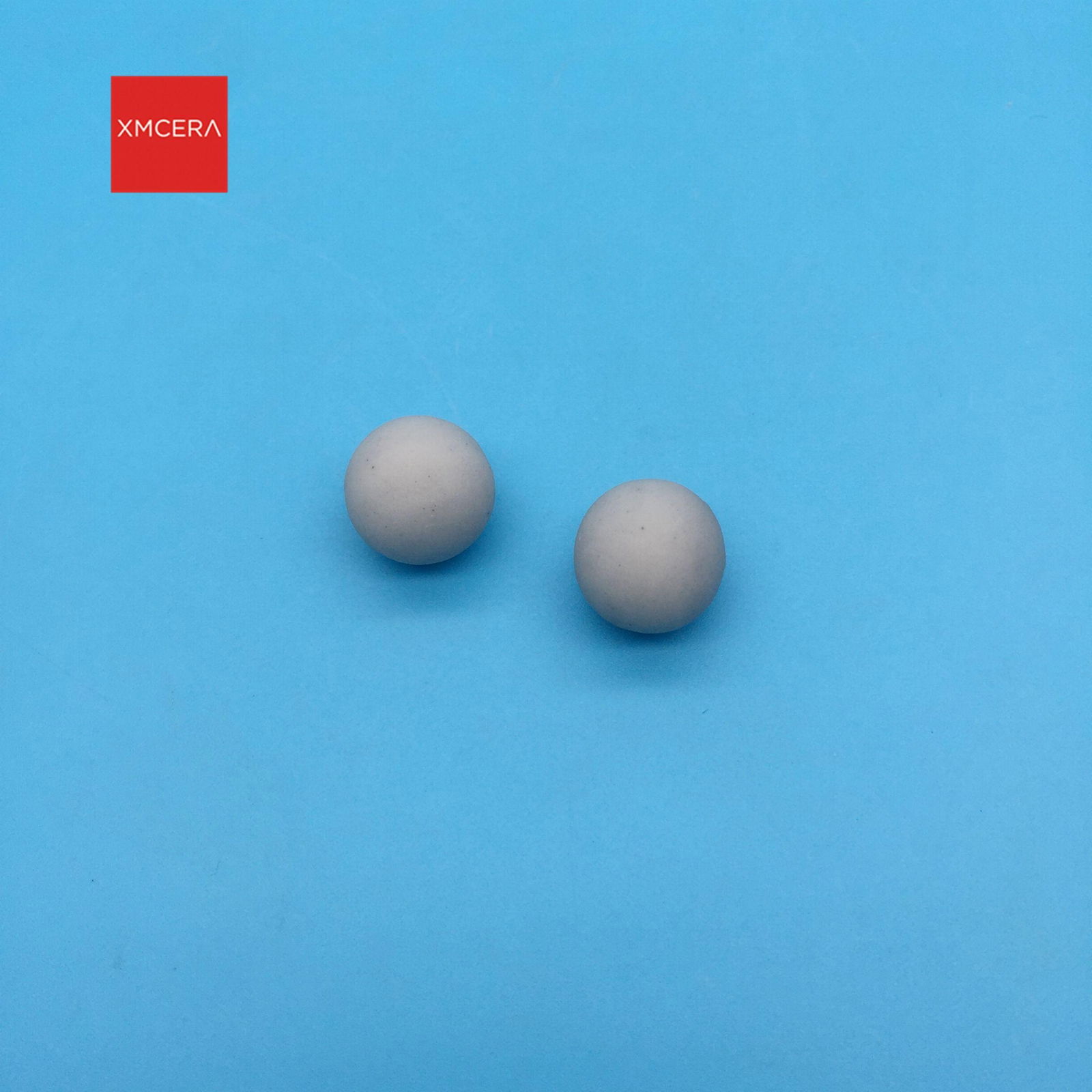 XMCERA High Thermal Conductivity Alumina Nitride Ceramic Ball 3