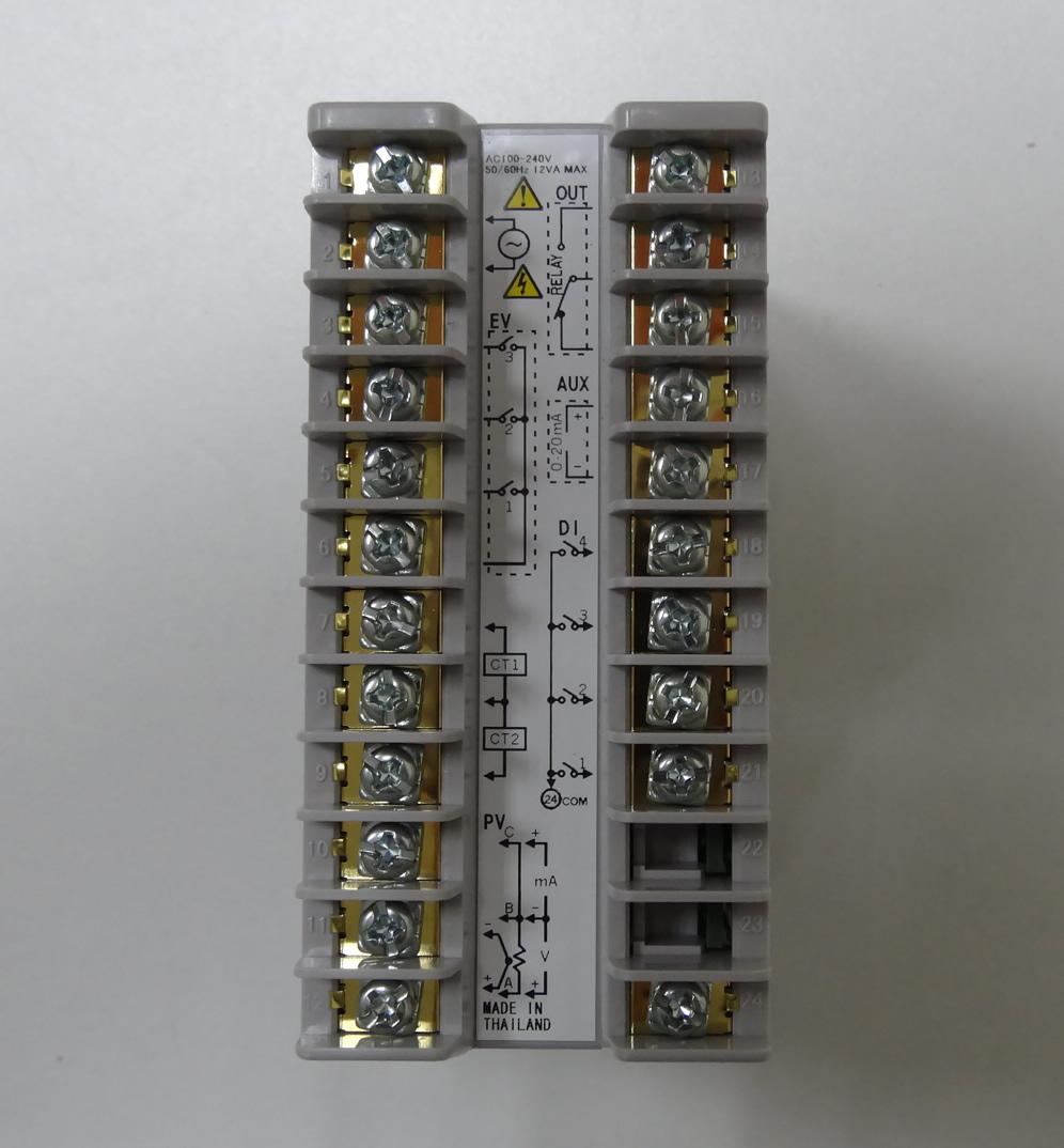 山武溫控表 azbil C25TC0UA1200 數字調節器 SDC25系列       3