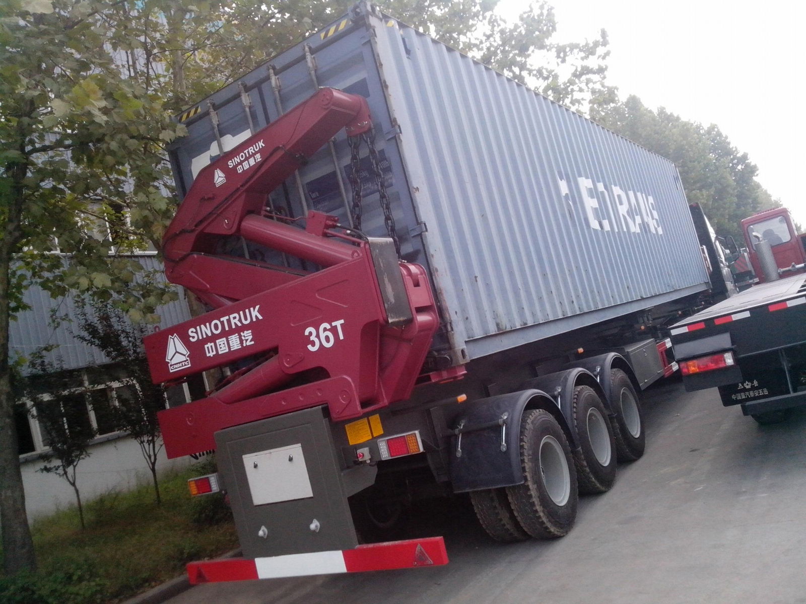 Container Side Lifting Semi Trailer 3