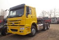 Howo 6x4 tractor truck 60 tons loading 1