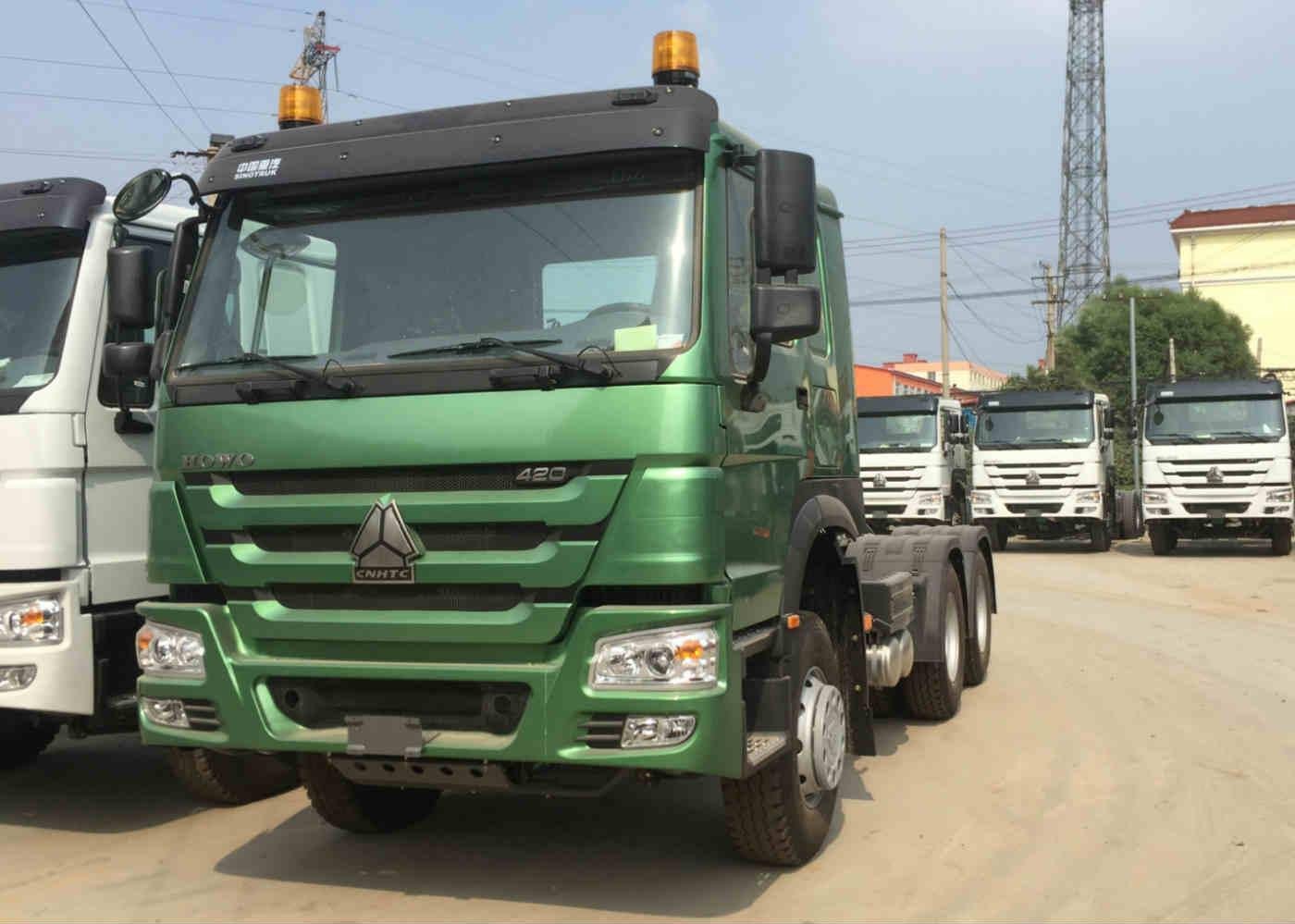 Howo 6x4 tractor truck 60 tons loading 5