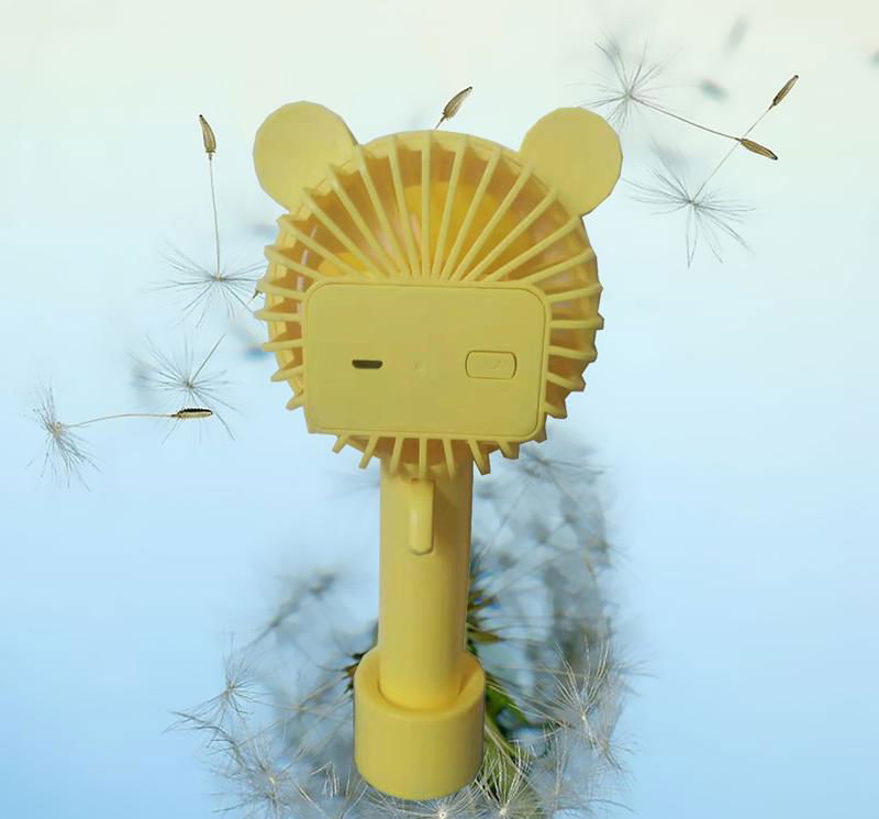 2022 New arrival Electronic Handheld Fan 2