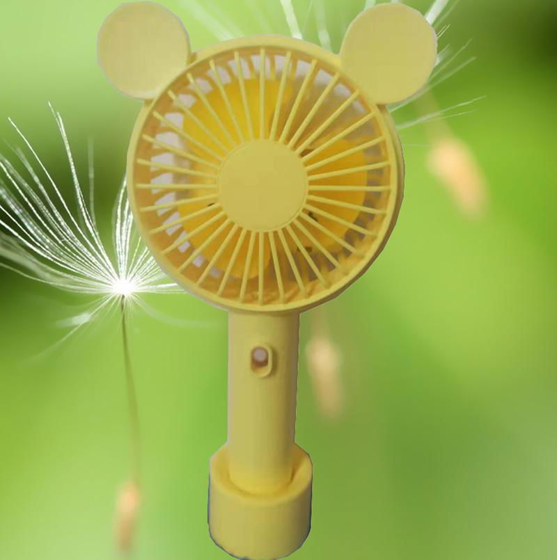 2022 New arrival Electronic Handheld Fan 4