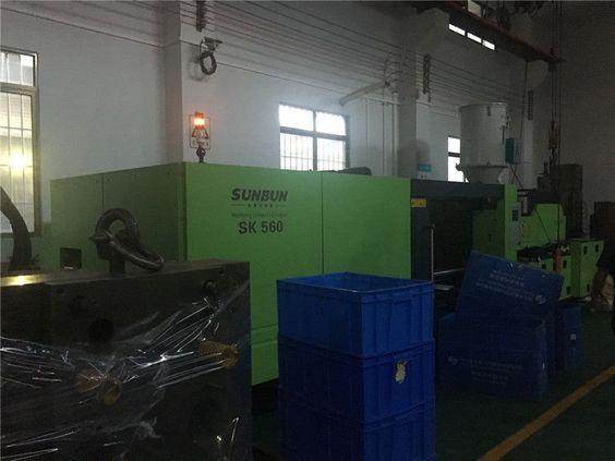 Sunbun 530T PVC/ UPVC pipe fitting making injection molding machine  3