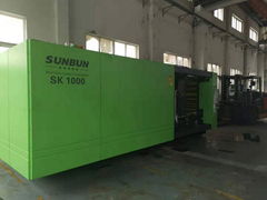 Sunbun 1000T Central locking structure plastic Chair injection molding machine