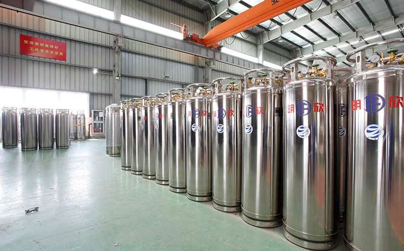 Cryogenic Cylinder