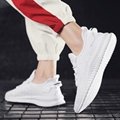 white 2019 autumn new breathable fly-knit sneakers men's shoes Korean fashion