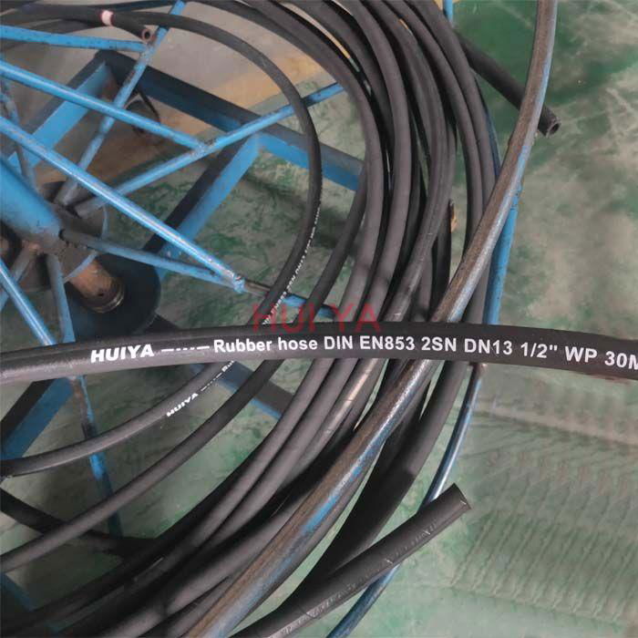EN 853 2SN hydraulic rubber hose