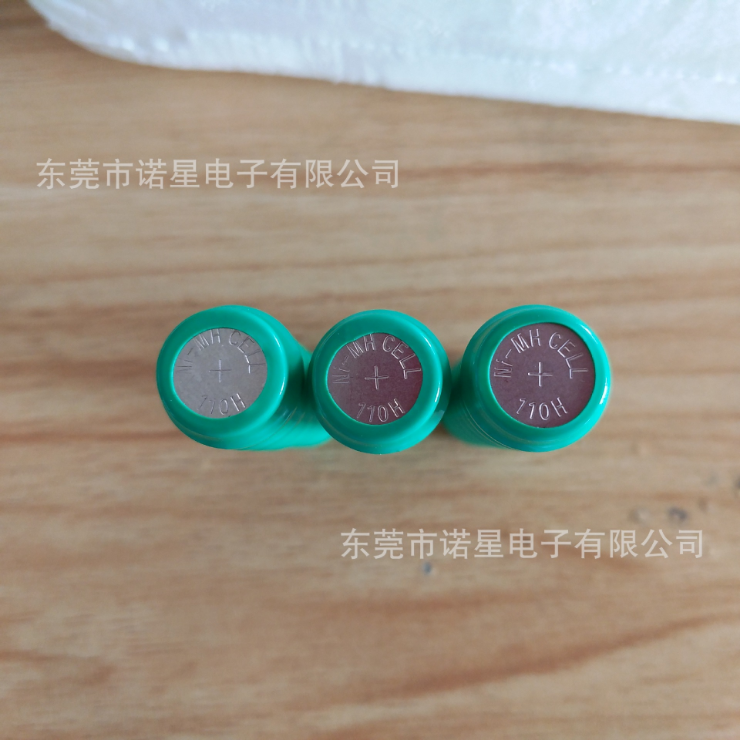 Nickel-metal hydride 110mah9.6v cylindrical cascade rechargeable battery 3