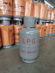 LPG gas cylinder for comping