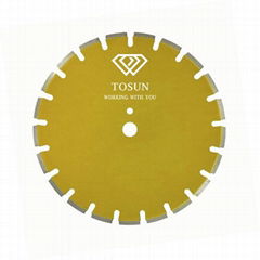 Concrete cutting blade