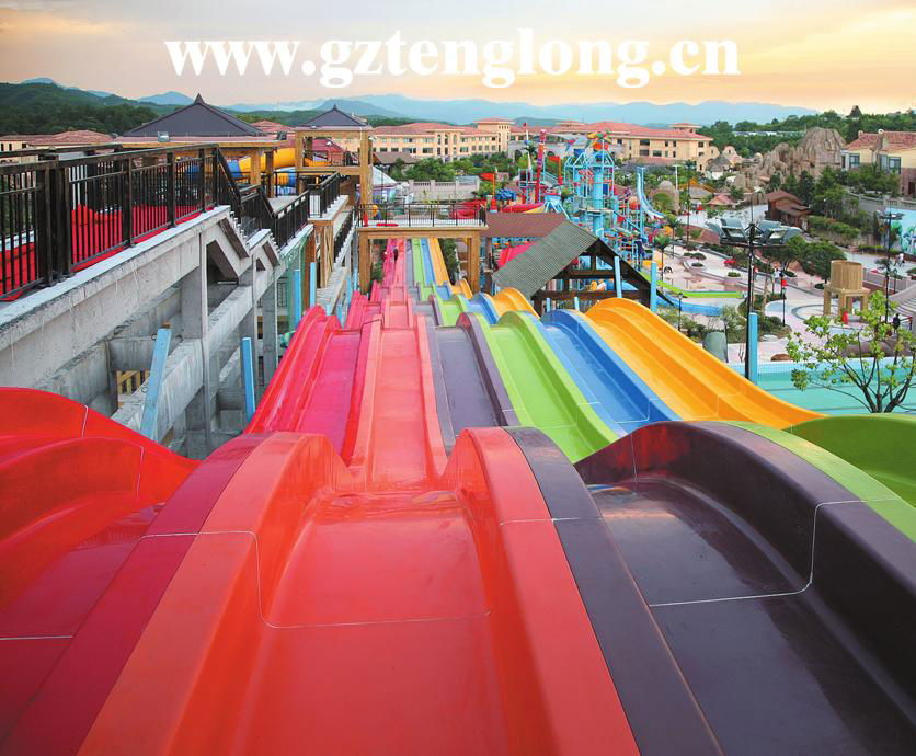 彩虹竞赛滑梯大型水上游乐设施 3
