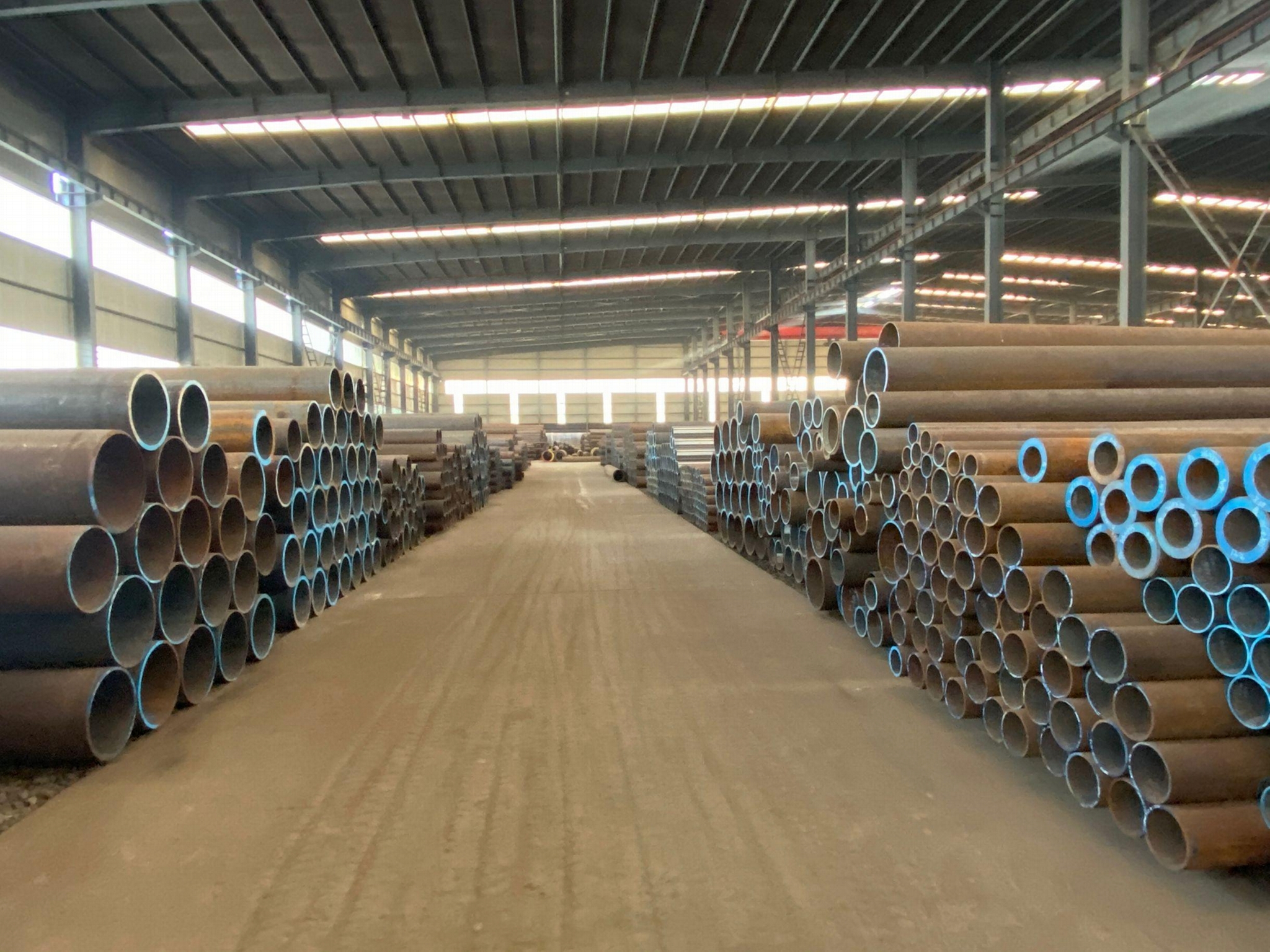 SCH40 Seamless Alloy Steel Pipe For Boiler 5