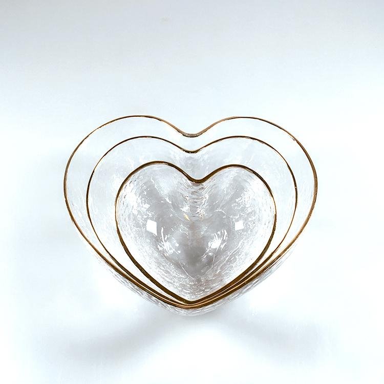 Glass transparent gilt heart shaped bowl 4
