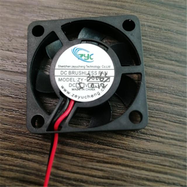 China High Speed 3006 12V DC Fan